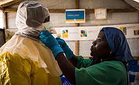 Ébola : 11.300 muertes