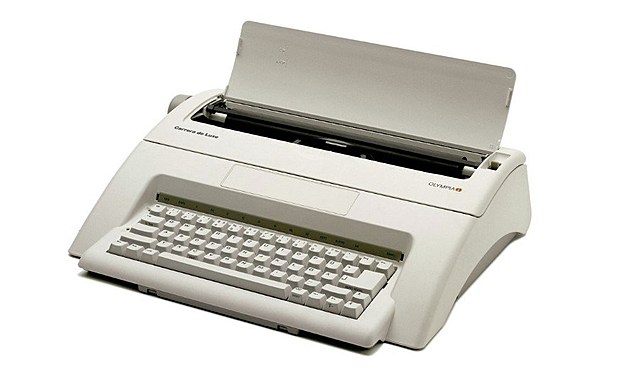 Maquina de Escribir Electrica