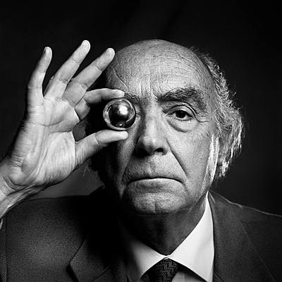 Timeline: La vida de José Saramago
