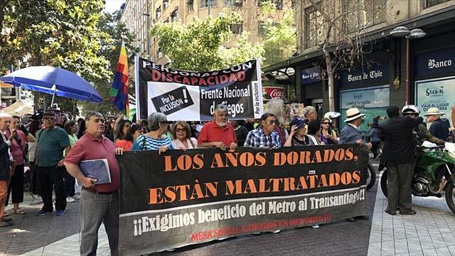Fin al lucro y "educación no sexista"