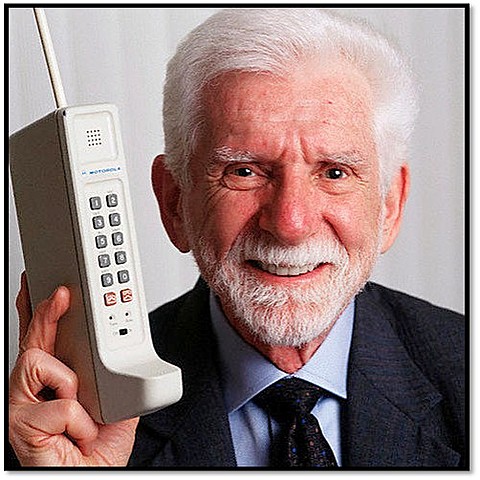 1973 Primer llamada telefónica