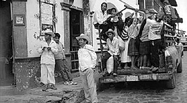 Timeline: Políticas sociales en México 1940-2000