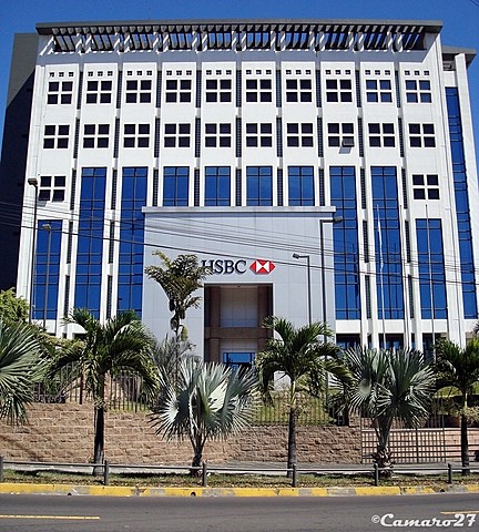 HSBC ADQUIERE BANCO SALVADOREÑO