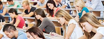 Educación universitaria a distancia