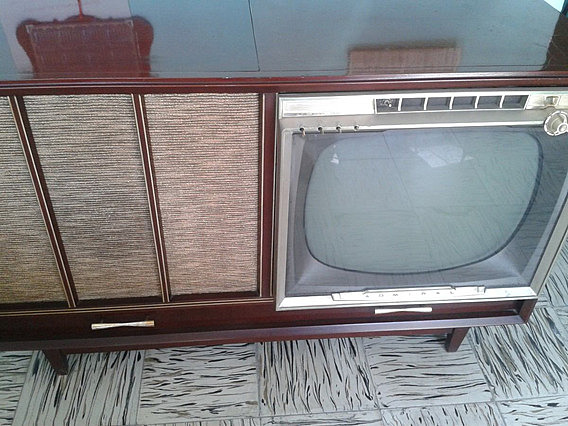 Invención de la radio y la televisión