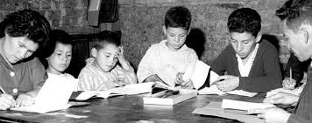 Educación por correspondencia