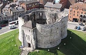 masacre en Clifford tower inglaterra