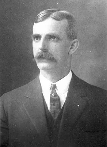 Bigelow y Lombard del Departamento de Salud Pública de Massachussetts realizaron investigaciones intensivas sobre la epidemiología del cáncer.