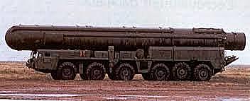 La URSS despliega misiles ss-20