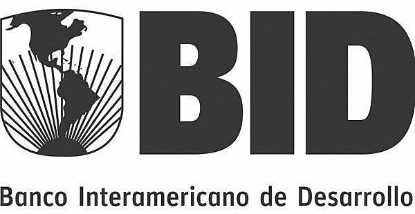 REFORMAS AL SISTEMA DE SALUD A CAUSA DE BID Y FMI