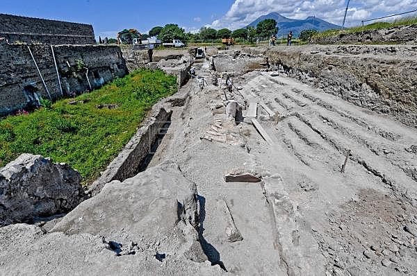 Descubrimiento arqueológico de "Pompeya"