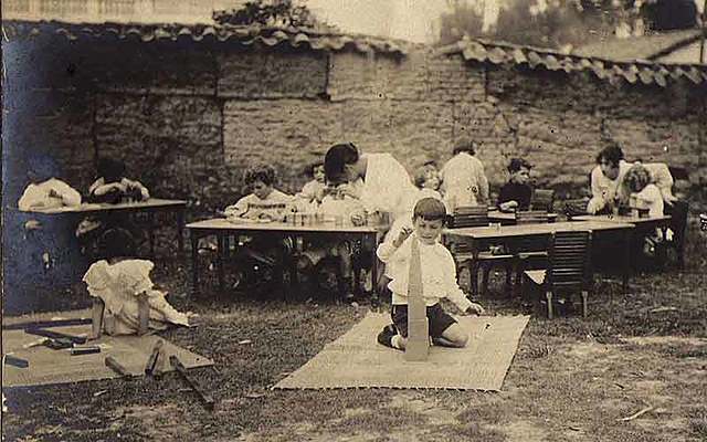 División de la educación 1900 – 1923