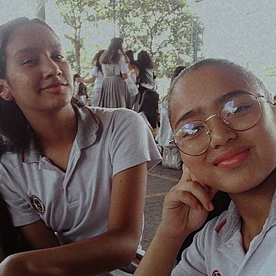 Timeline: historia de anymelissa y kristyn