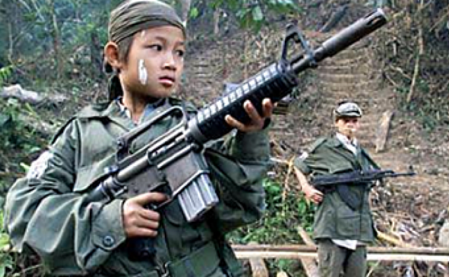Reclutamiento de menores al conflicto