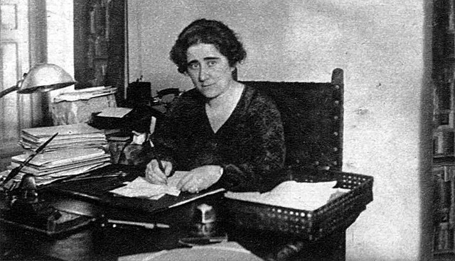 Clara Campoamor 1888-1972