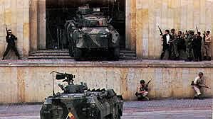 TOMA DEL PALACIO DE JUSTICIA