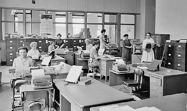 NACIMIENTO DE LA ADMINISTRACIÓN MODERNA (1923)