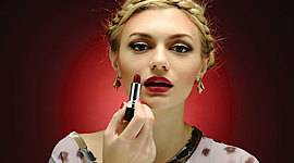 Timeline: Historia de un labial