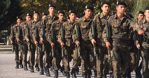 Desapareix el servei militar obligatori