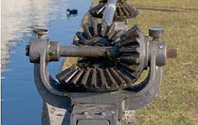 máquina para el dentado de engranajes cónicos