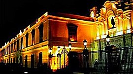 Timeline: Línea de tiempo de la Universidad