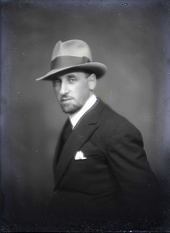 Gulius Ulisse Arata(1861-1962)