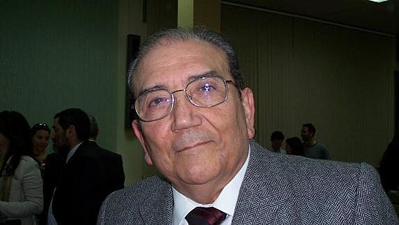 Profesor Requena, origen de la contabilidad