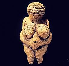 Sculture, arte rupestre, pietre giganti