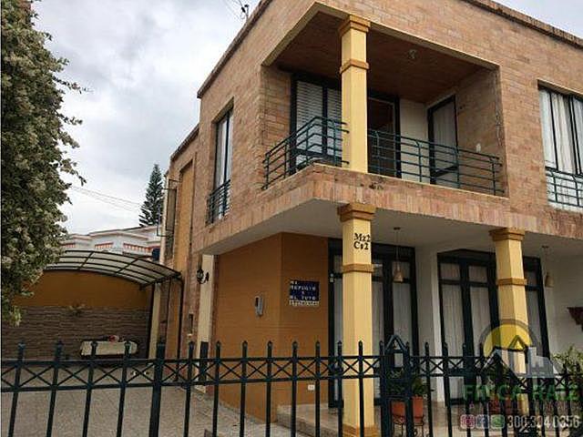 FUI A VIVIR POR DOS AÑOS A LA MESA