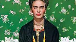 Timeline: Frida Kahlo