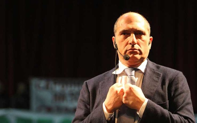 Pasticcio primarie, Cozzolino: "Pronto a farmi da parte"