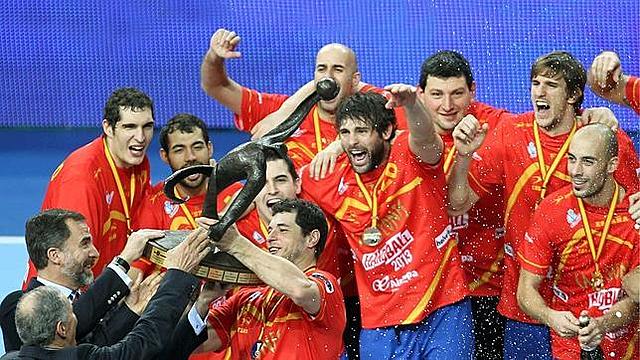 El 9 de mayo de 1973, se crea la Federación Nacional de Balonmano de Cuba y se incorpora este deporte al calendario nacional de competencias deportivas del INDER.