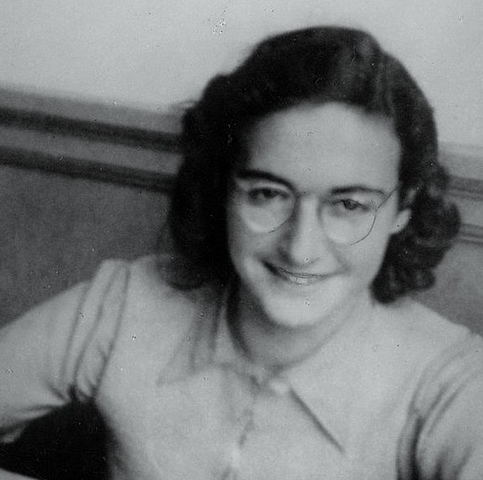 Nace la hermana de Ana,Margot