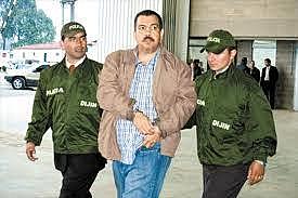 Extradicion de jefes paramilitares a USA
