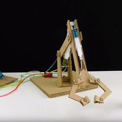 Timeline: BRAZO HIDRÁULICO