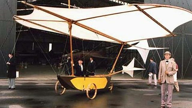 Primer Vuelo Tripulado