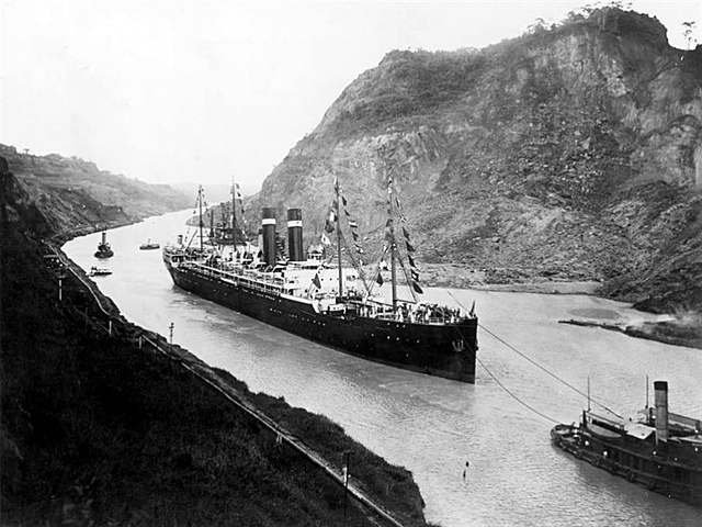 Inauguración del Canal de Panamá