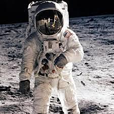 Primer hombre en la luna