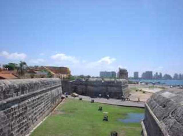 Francis Drake invade Cartagena