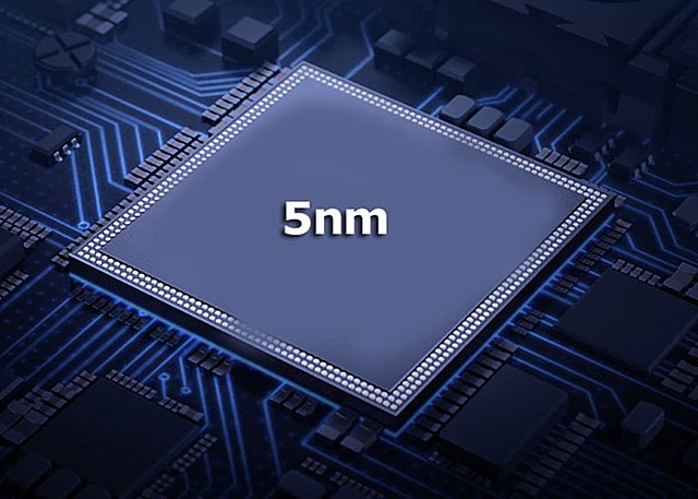 Samsung empieza la producción de sus chips de 5 nanómetros
