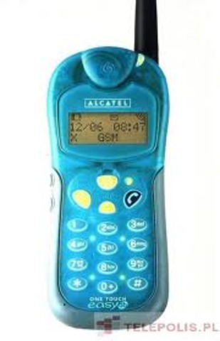 MI PRIMER TELEFONO MOVIL