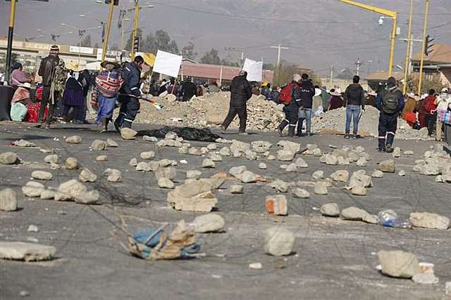 Urgente: La presidenta Áñez convoca a diálogo para suspender los bloqueos