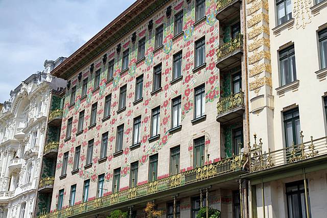 Majolica House (or Linke Wienzeile Buildings)