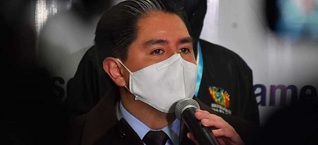 Fiscalía admite denuncia contra Huarachi, Evo y candidatos del MAS por muertes por falta de oxígeno