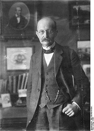 Max Planck propone el quantum de energía.