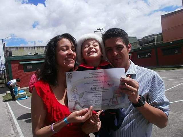 mi primer diploma en parbulos en el colegio pedagógico pinocho