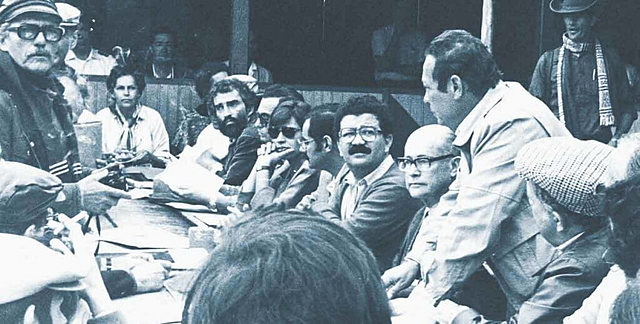 Propuesta de Amnistia a guerrilleros activos.