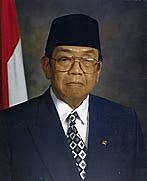 Dimisión Abdurrahman Wahid