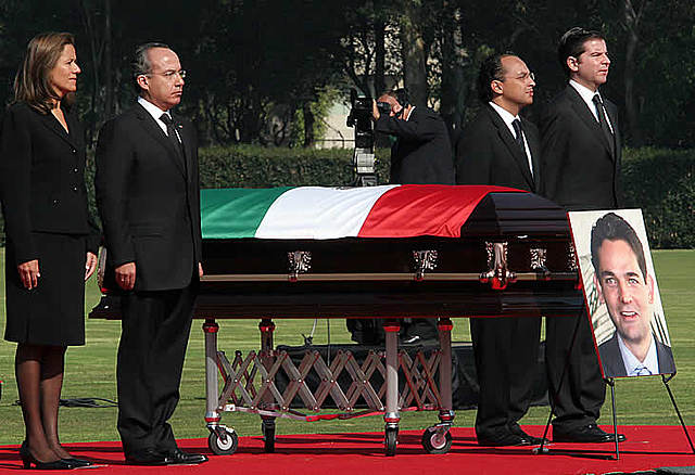 Muere en accidente aéreo el Secretario de Gobernación Juan Camilo Mouriño