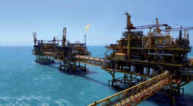 Cantarell Fields Discovered